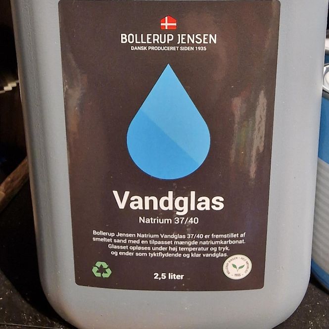 Hovedbilde Vannglass Natrium 2.5 liter